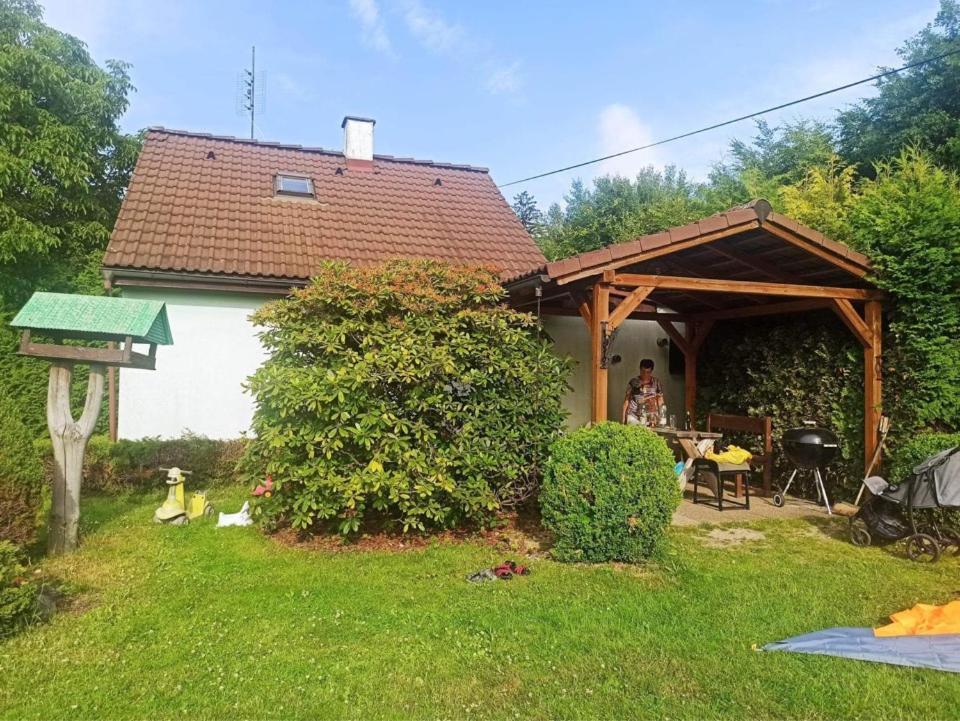 Chaty V Ceskem Raji U Prachovskych Skal - Mala Chata Pro 4 - Velka Chata Pro Az 7 Osob - Ubytovani V Soukromi Jicin Luaran gambar